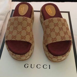 Gucci Platform Slides